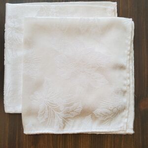 Cloth Napkins Cream Ecru Set 2 Jacquard Poinsettias 18" Square Christmas Classic